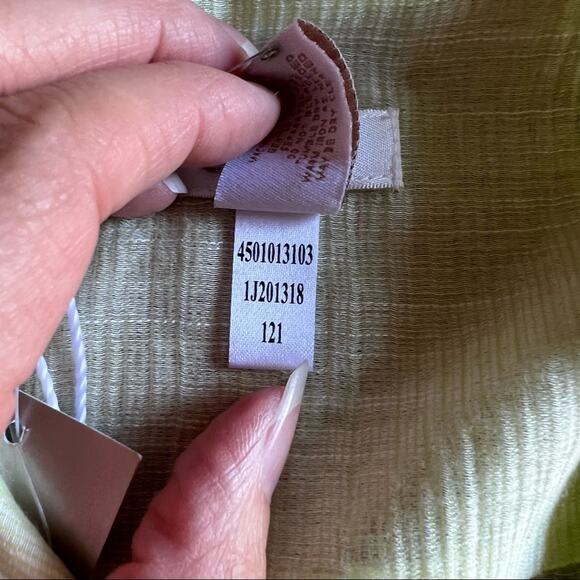 NWT- Chico’s Sheer Delight Emaline L/S Top In Soft Lime- Size 3 (XL) - Picture 9 of 14